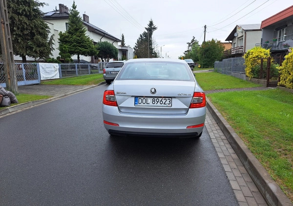 Skoda Octavia cena 26999 przebieg: 337780, rok produkcji 2014 z Syców małe 211